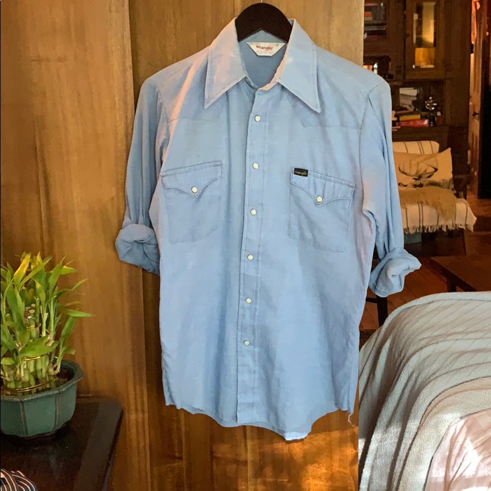 Wrangler - class vintage button down